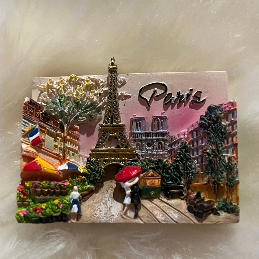 3-D Paris Kitchen magnet